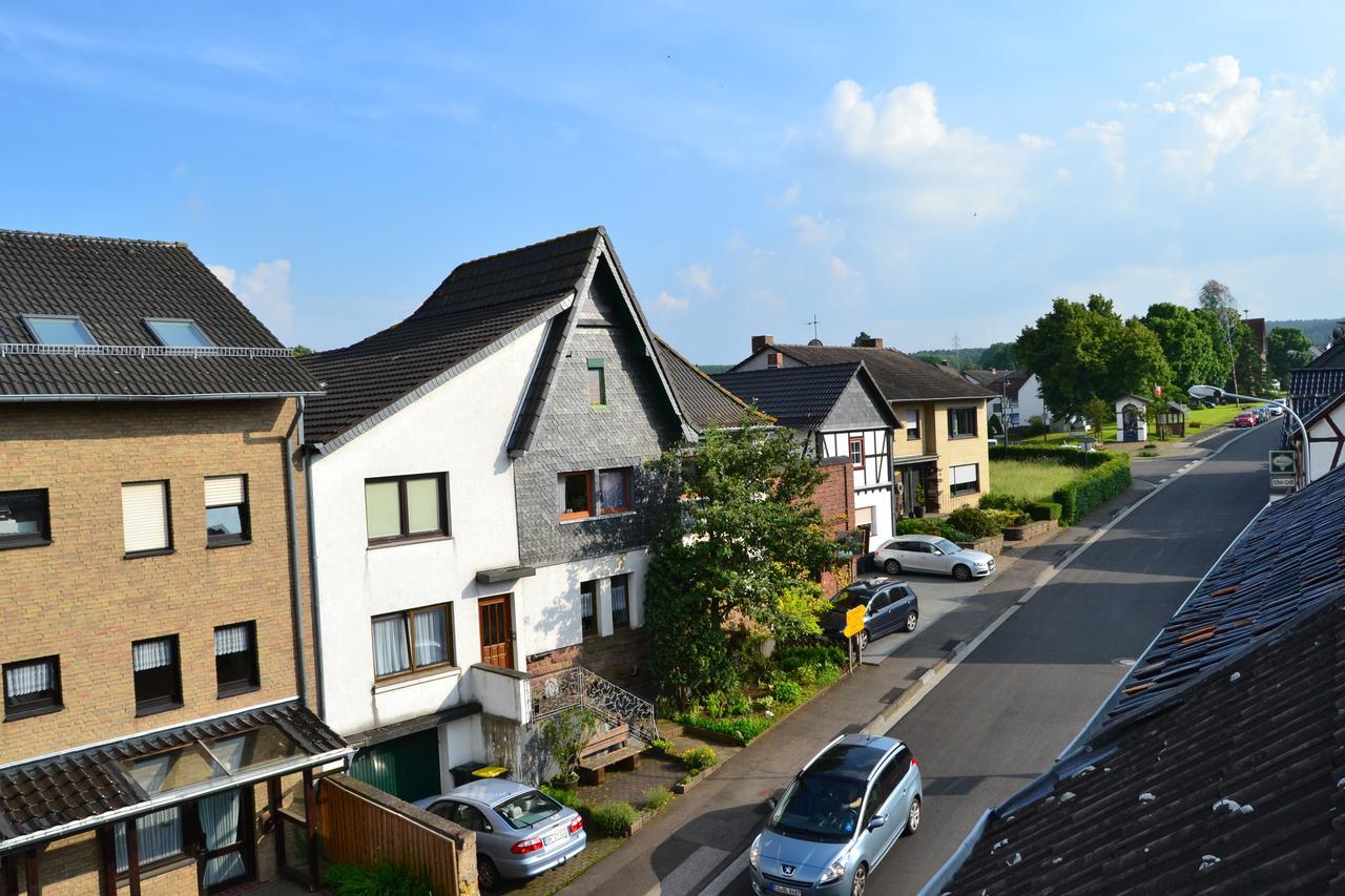 Eifelhof Weina Hotel Heimbach Bagian luar foto